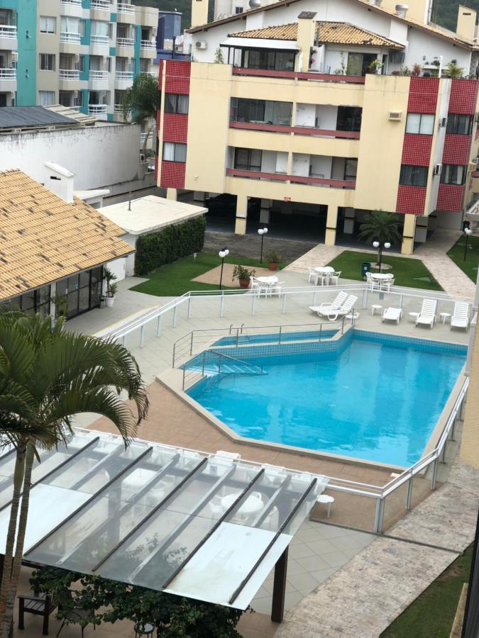 Apartamento Praia Dos Ingleses ฟลอเรียนอโปลิส ภายนอก รูปภาพ